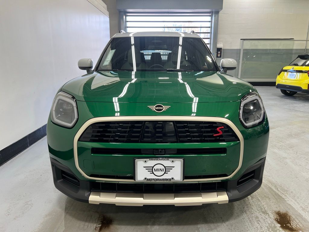 2025 MINI Cooper Countryman Base 8