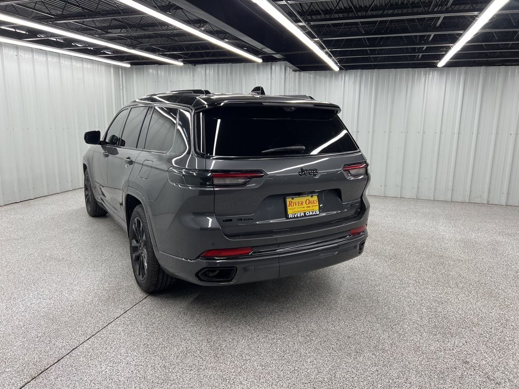 2021 Jeep Grand Cherokee L Overland - 3