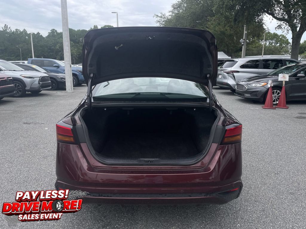 Used 2025 Nissan Altima Sedan