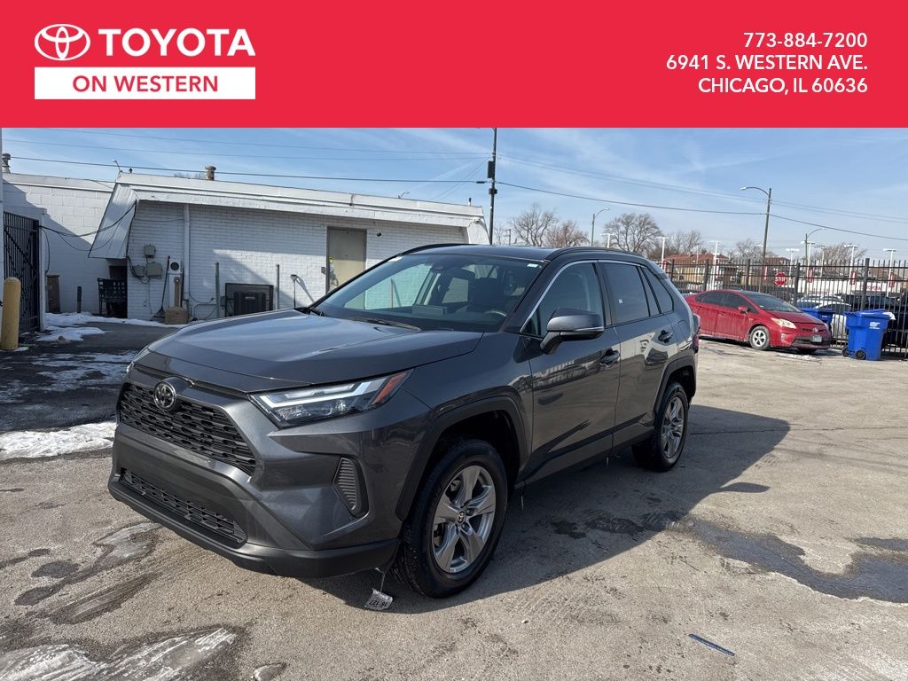 2024 Toyota RAV4 XLE FWD