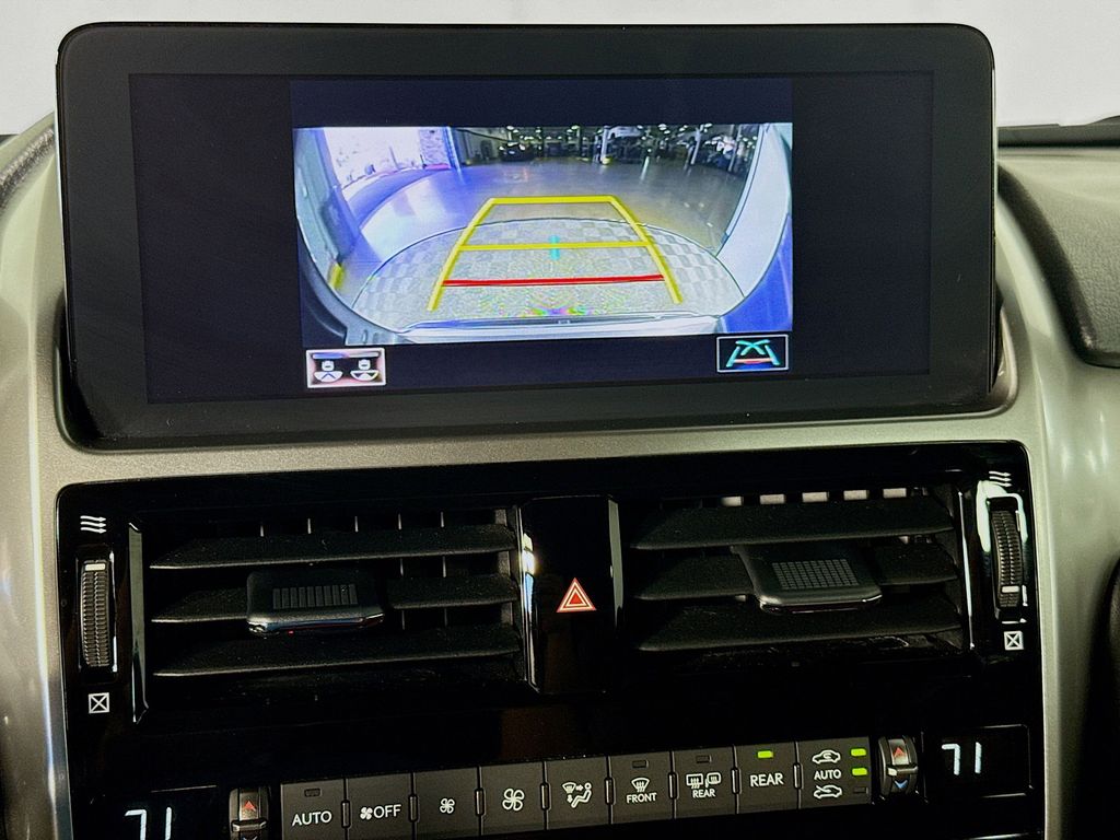 Thumbnail: 2023 Lexus GX - 14