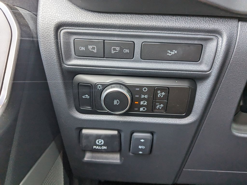 2024 Ford F-150 Black Widow