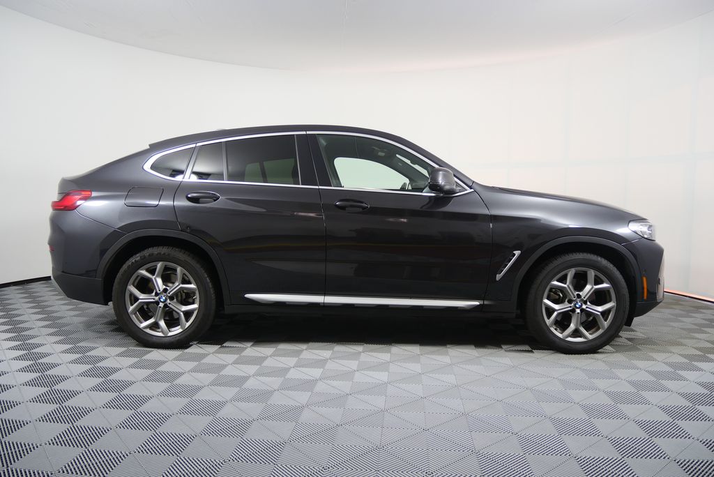 Thumbnail: 2024 BMW X4 - 2