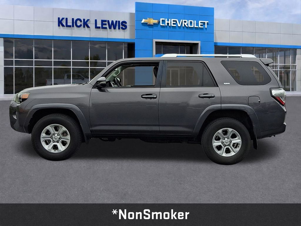 2015 Toyota 4Runner SR5 Premium - 3