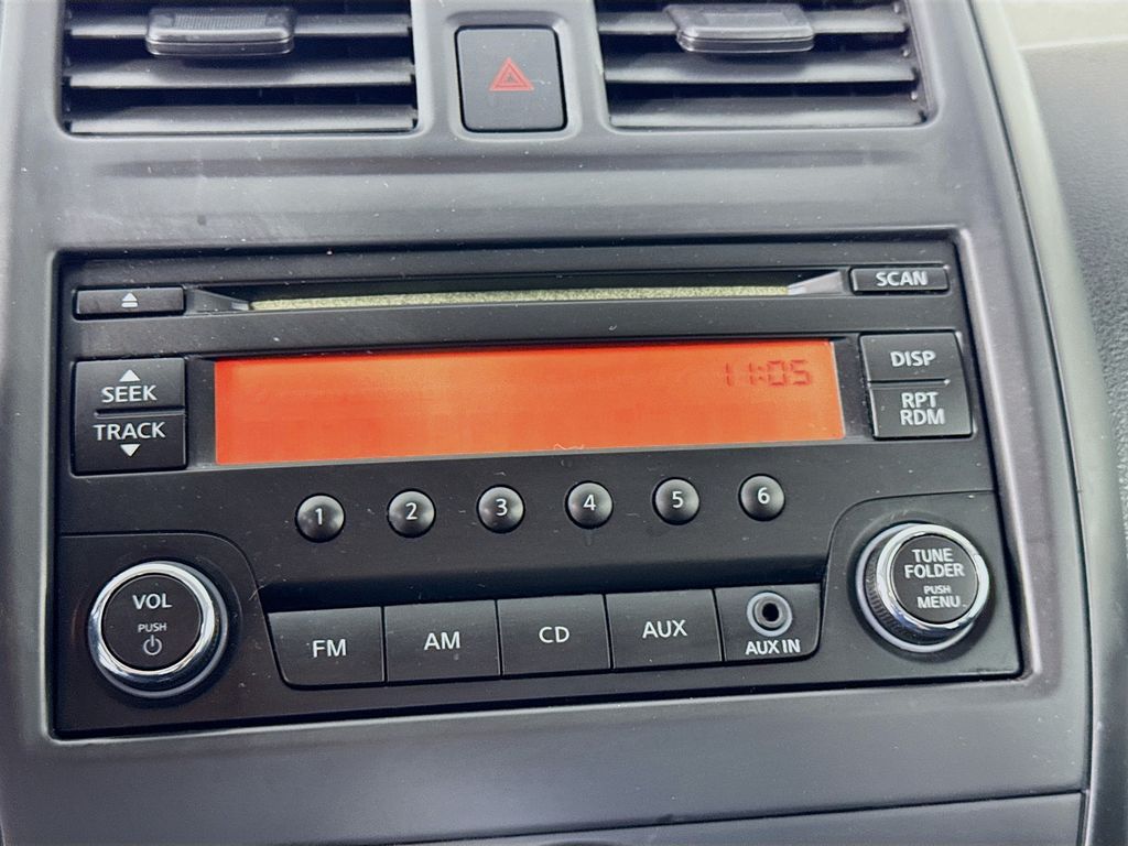 Used Car 2015 Nissan Versa  1.6 S Plus For Sale Under $10,000 In Austin, Texas