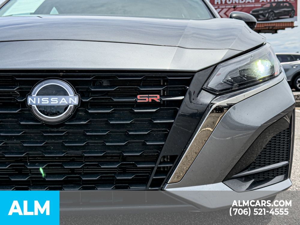 Used 2024 Gray Nissan 2.5 SR image 10