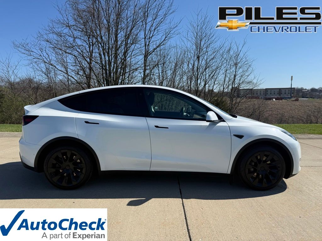 2022 Tesla Model Y Long Range AWD