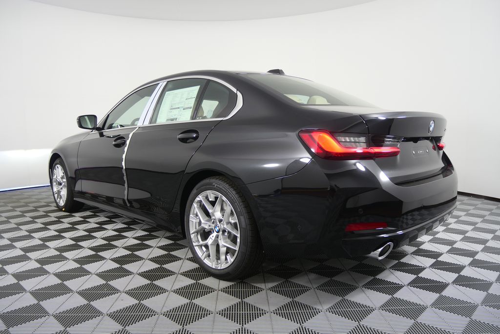 Thumbnail: 2026 BMW 3 Series - 5