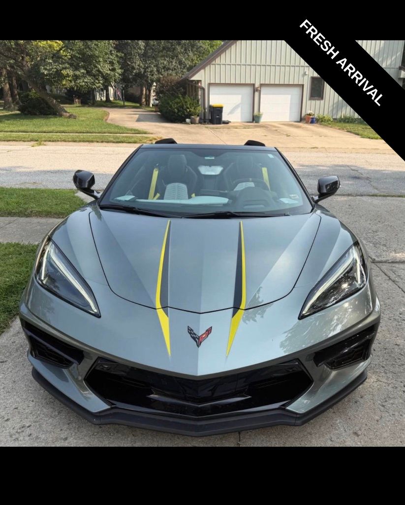 Hypersonic Gray Metallic 2022 Chevrolet Corvette Convertible Rear-Wheel Drive 8-Speed Dual Clutch