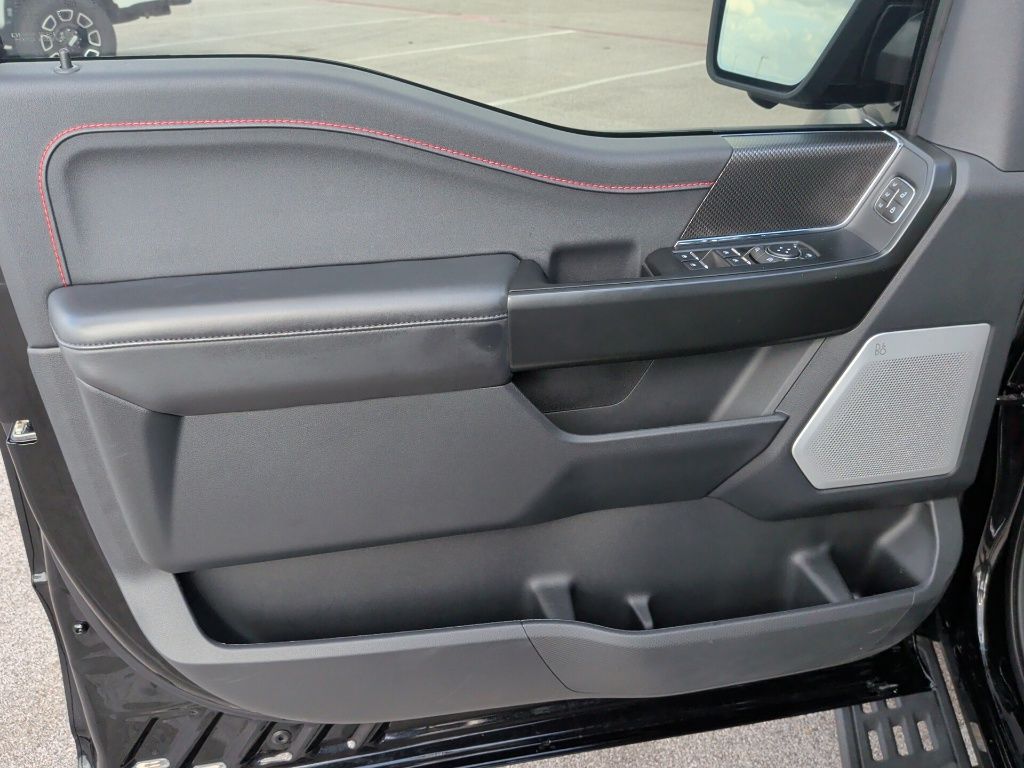 2025 Ford F-150 Raptor - 10