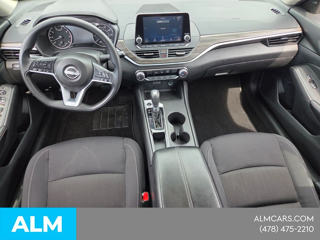 Used 2025 Gray Nissan 2.5 SV image 12