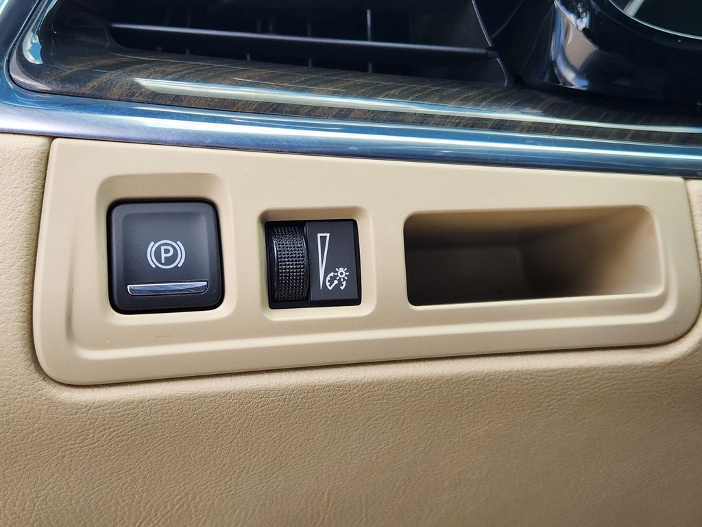 2018 Cadillac XT5 Base Silver at DeMontrond Ford