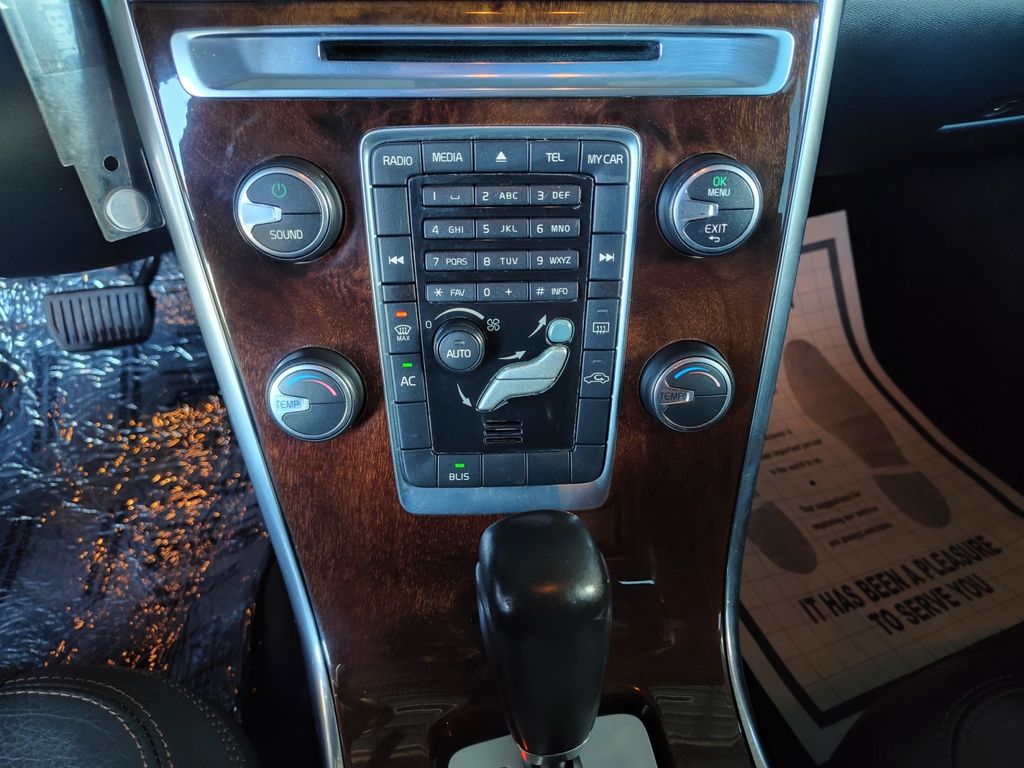 Used Car 2012 Volvo Xc60  3.2 Premier For Sale Under $10,000 In Austin, Texas