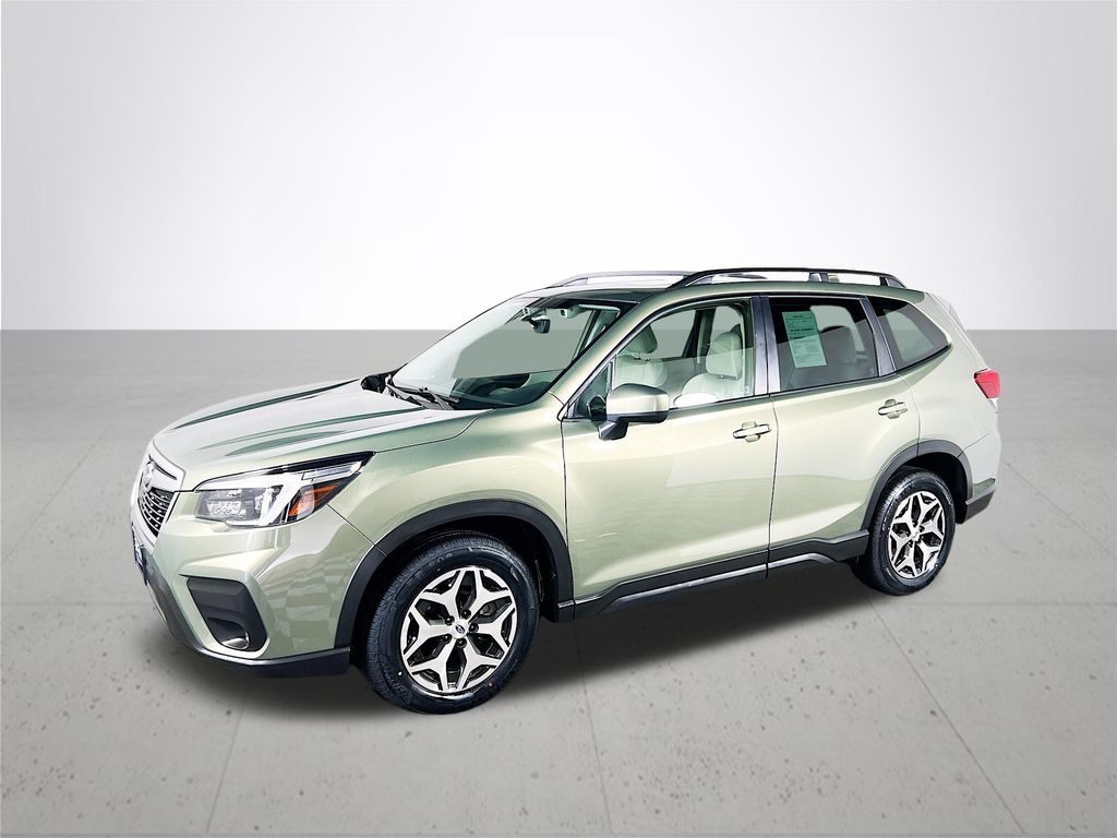 Used 2021 Subaru Forester Premium with VIN JF2SKAFC9MH447722 for sale in Gladstone, OR