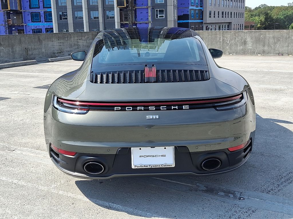Thumbnail: 2022 Porsche 911 - 9