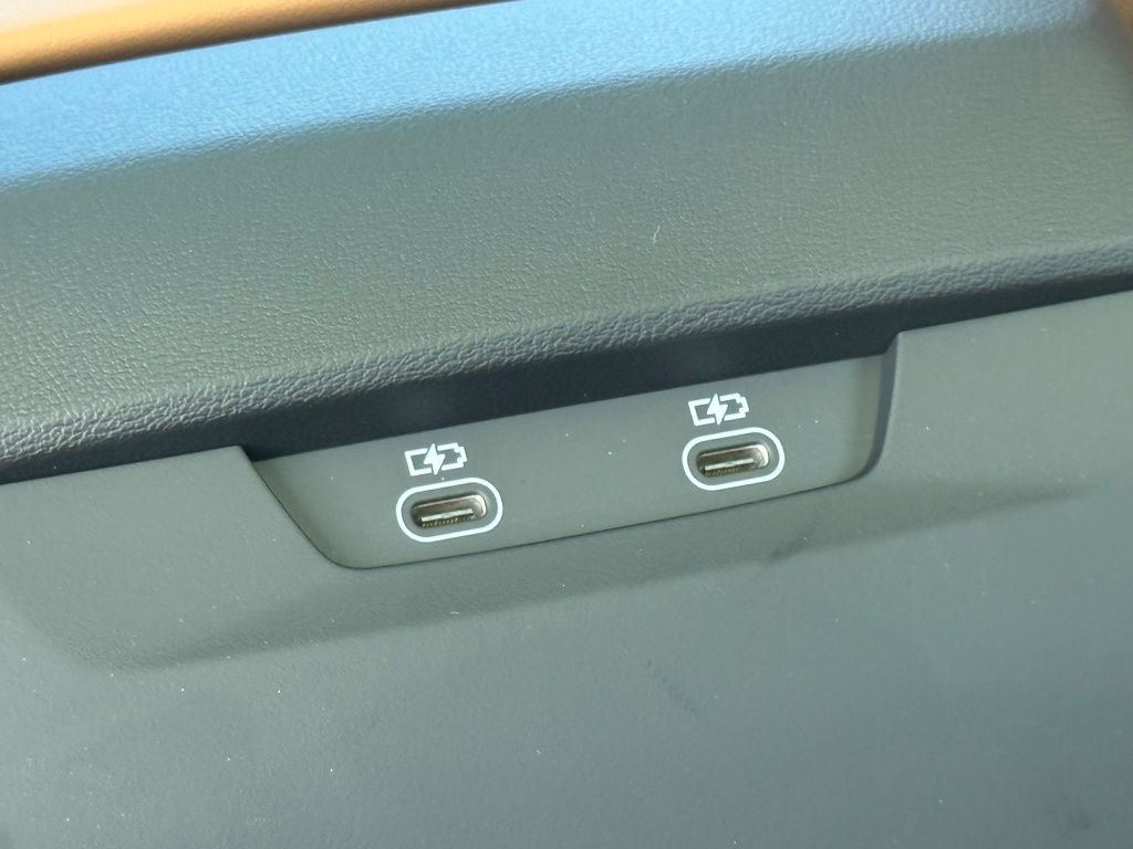 New 2025 White Audi 2.0T Premium image 58