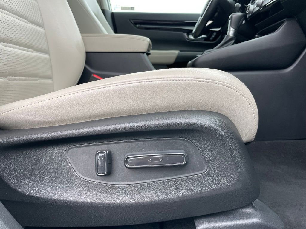 Thumbnail: 2023 Honda CR-V - 31