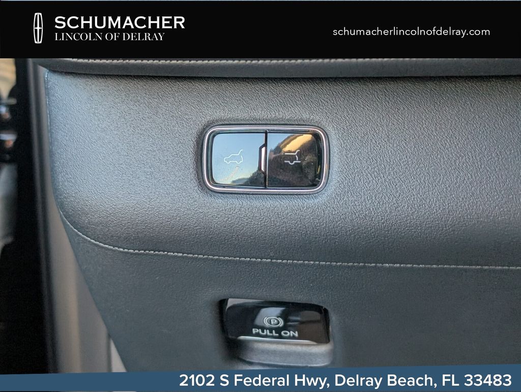 new 2026 Lincoln Navigator L car, priced at $97,890