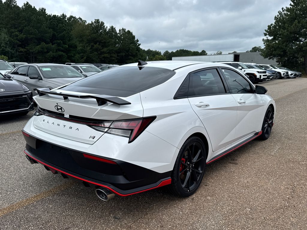 2025 Hyundai Elantra N Base photo 5
