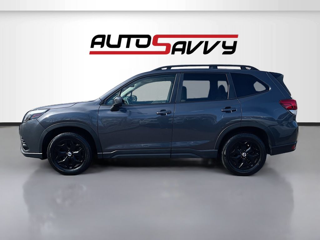 Used 2024 Gray Subaru Premium image 4