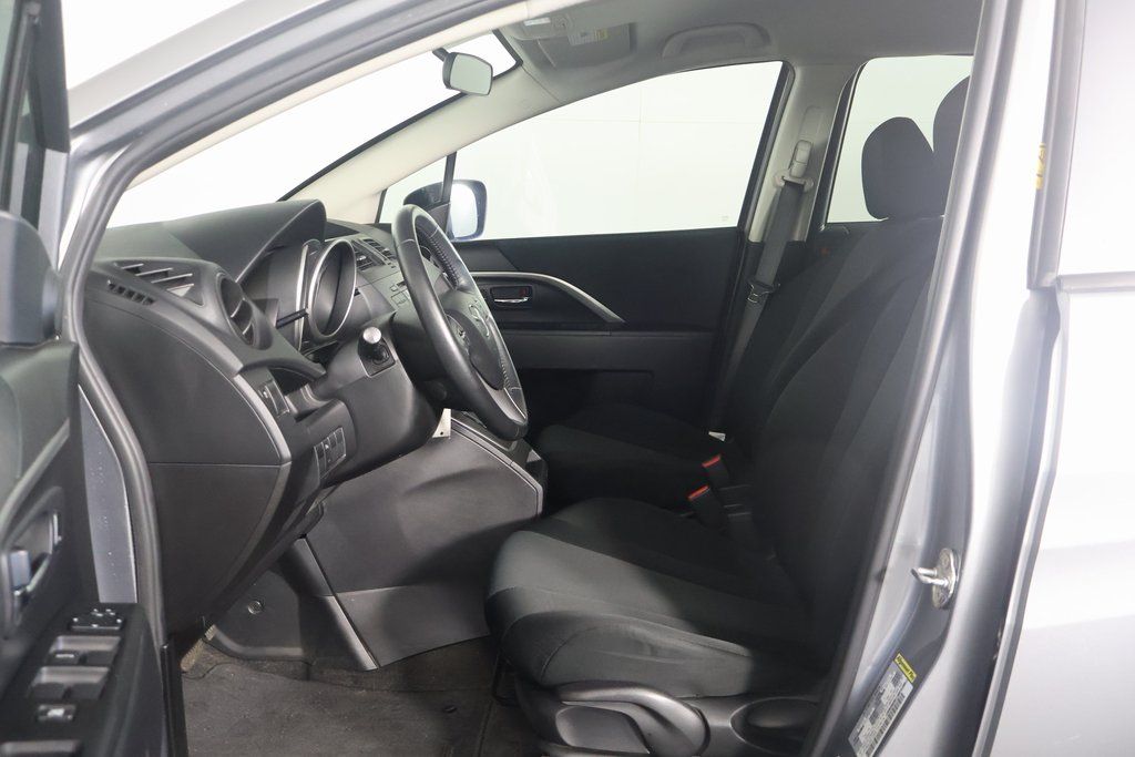 2014 Mazda Mazda5 Touring 10