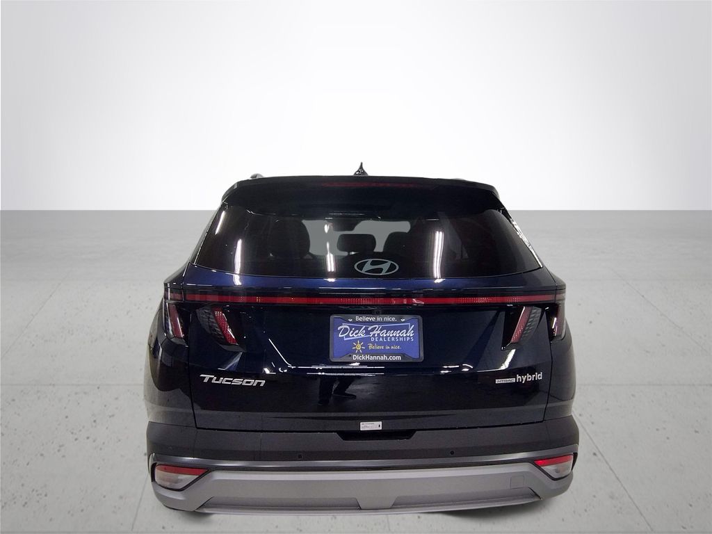 2026 Hyundai Tucson Hybrid Limited