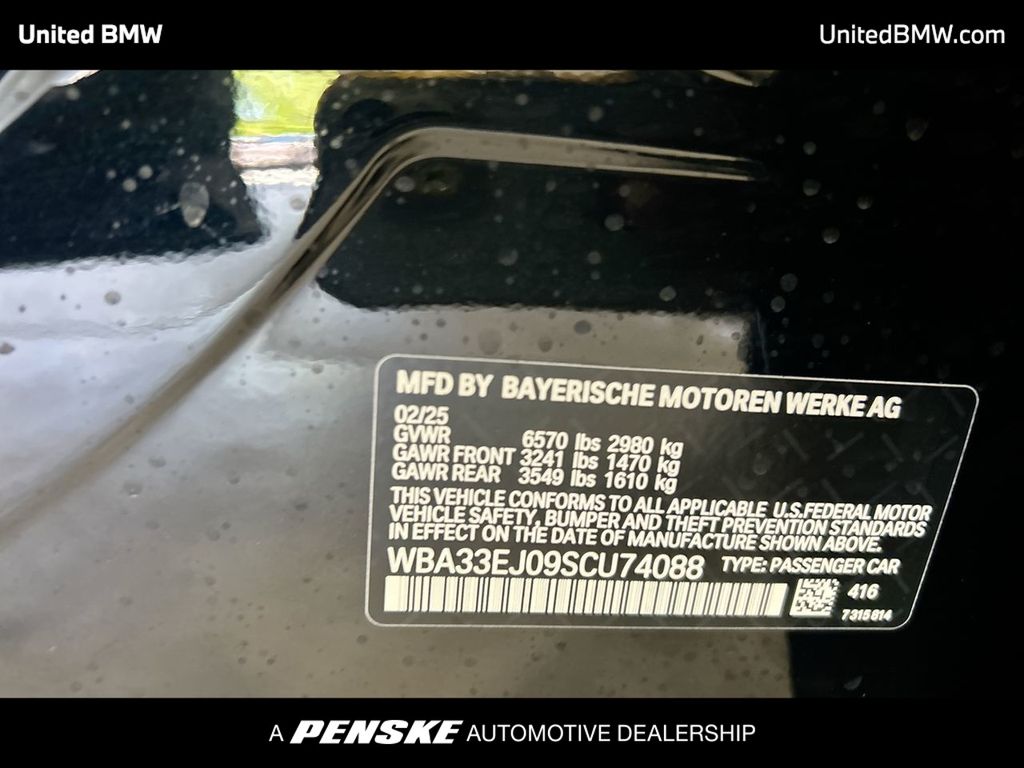 2025 BMW 7 Series 760i xDrive 23
