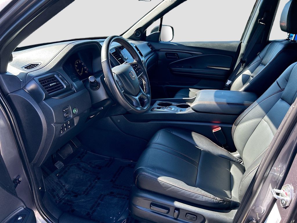 Thumbnail: 2025 Honda Ridgeline - 21