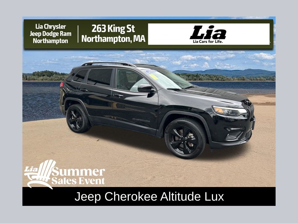 Diamond Black Crystal Pearlcoat 2023 Jeep Cherokee Altitude 4WD SUV / Crossover 9-Speed Automatic