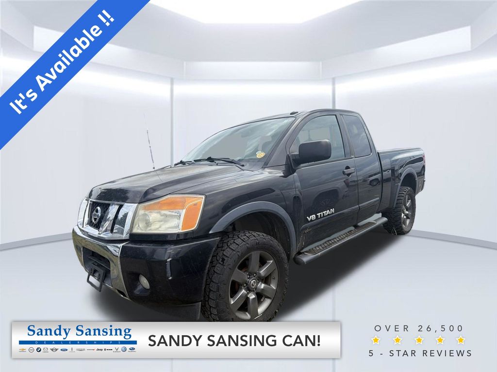 2015 Nissan Titan SV King Cab