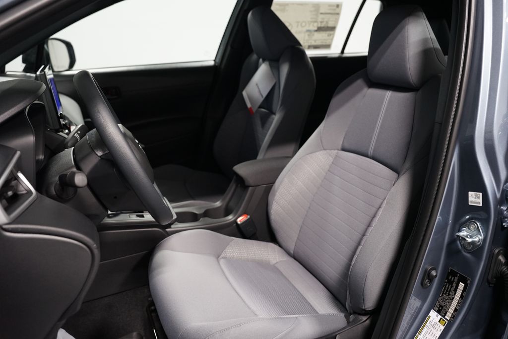 Thumbnail: 2026 Toyota Corolla Cross - 26