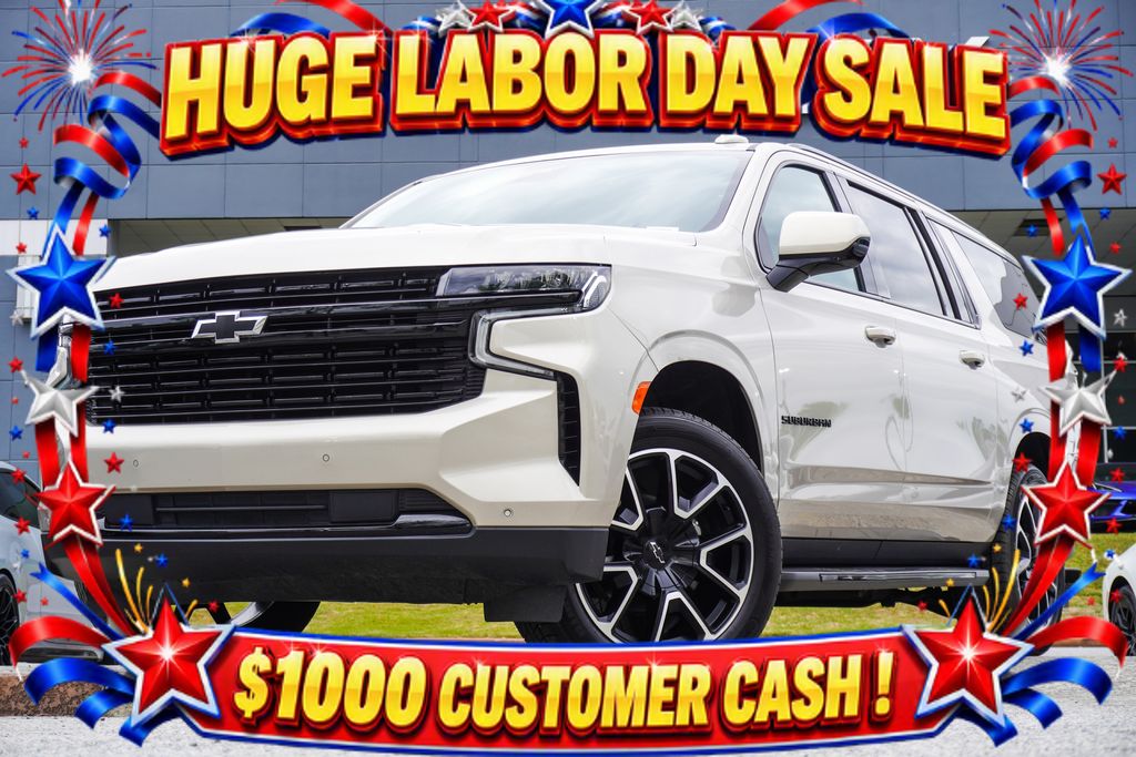 2024 Chevrolet Suburban Marrón (Empire Beige Metallic) SUV/Crossover 4X2 