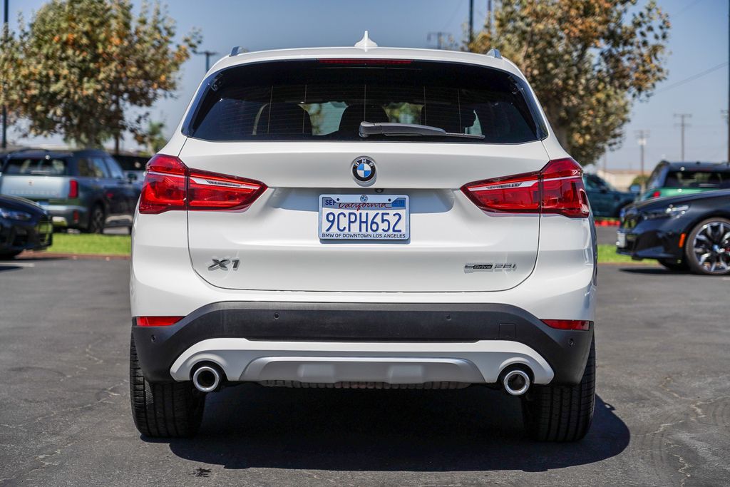 2021 BMW X1 sDrive28i 7