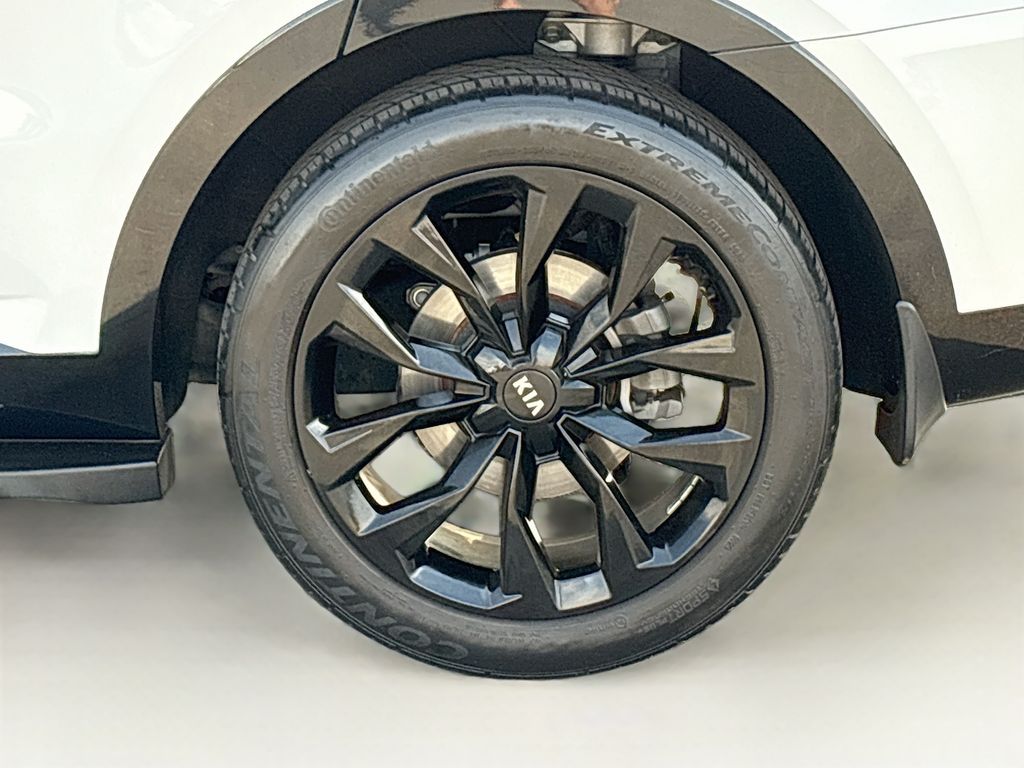Thumbnail: 2021 Kia Sorento - 32