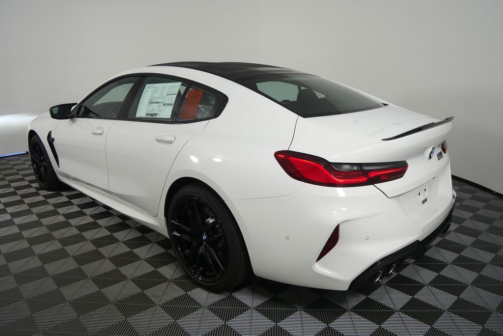 Thumbnail: 2025 BMW M8 - 7