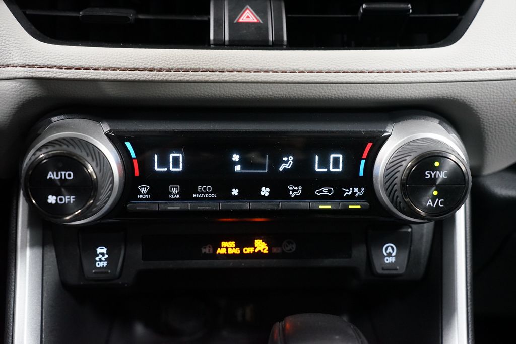 Thumbnail: 2023 Toyota RAV4 - 20