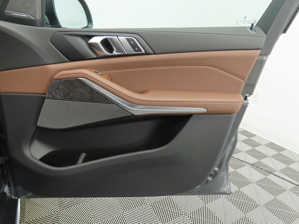 Thumbnail: 2026 BMW X5 - 26