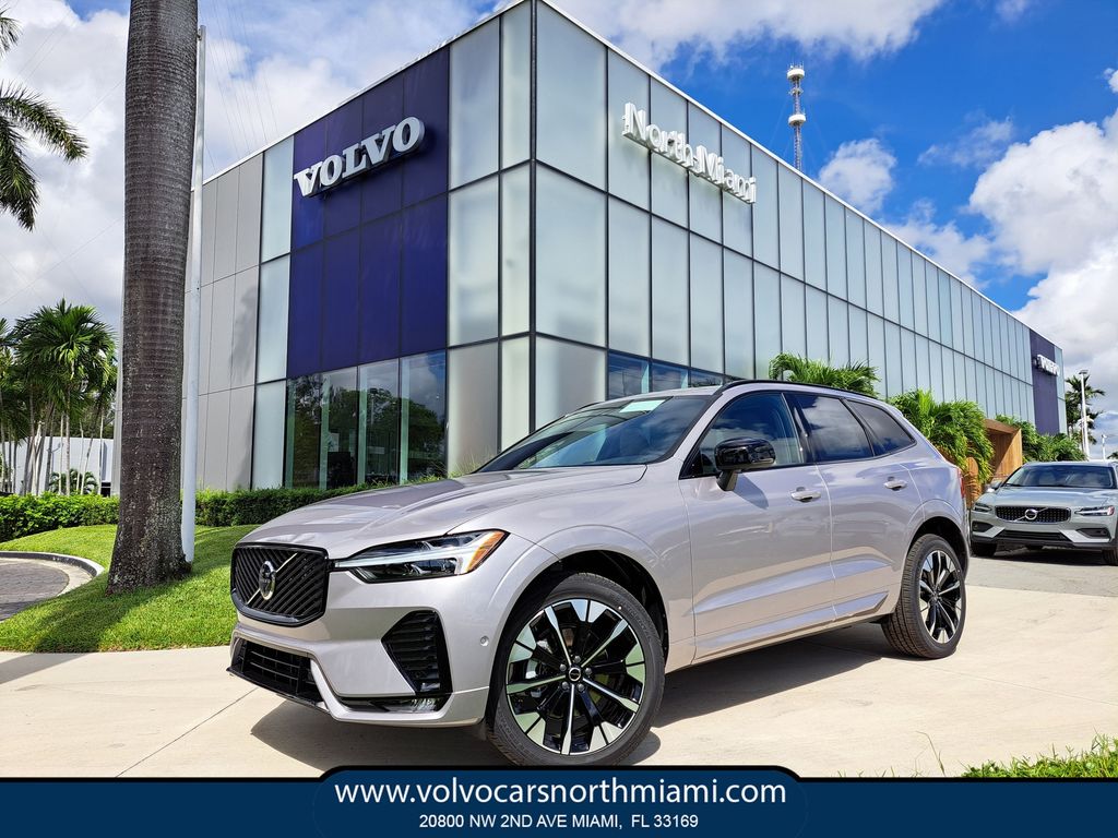 2026 Volvo XC60 Plus