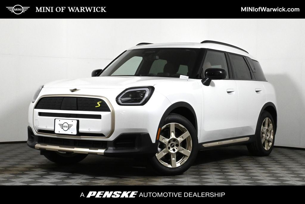 2025 MINI Cooper Countryman  -
                Warwick, RI