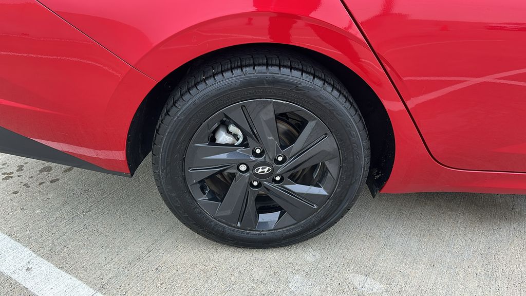 2021 Hyundai Elantra SEL Red at AutoSavvy Houston Southwest