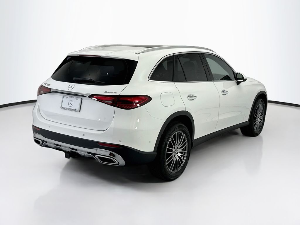 Thumbnail: 2027 Mercedes-Benz GLC - 5