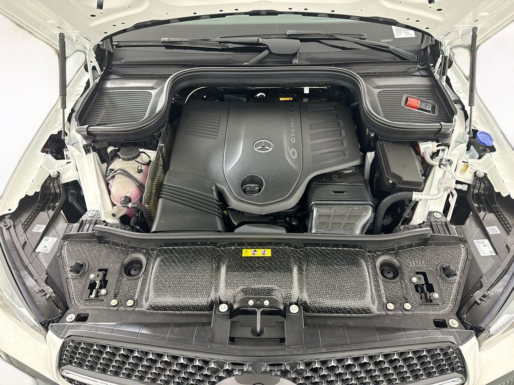 Thumbnail: 2026 Mercedes-Benz GLE - 31