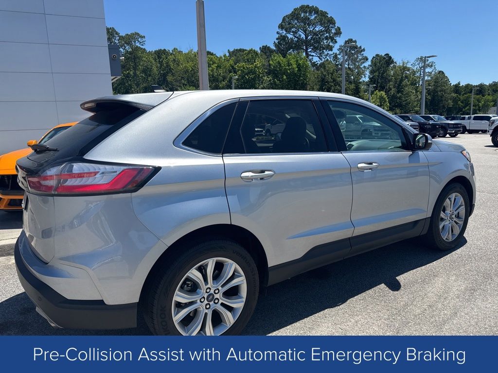 2021 Ford Edge Titanium