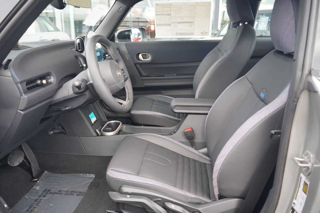 Thumbnail: 2026 MINI Cooper - 6