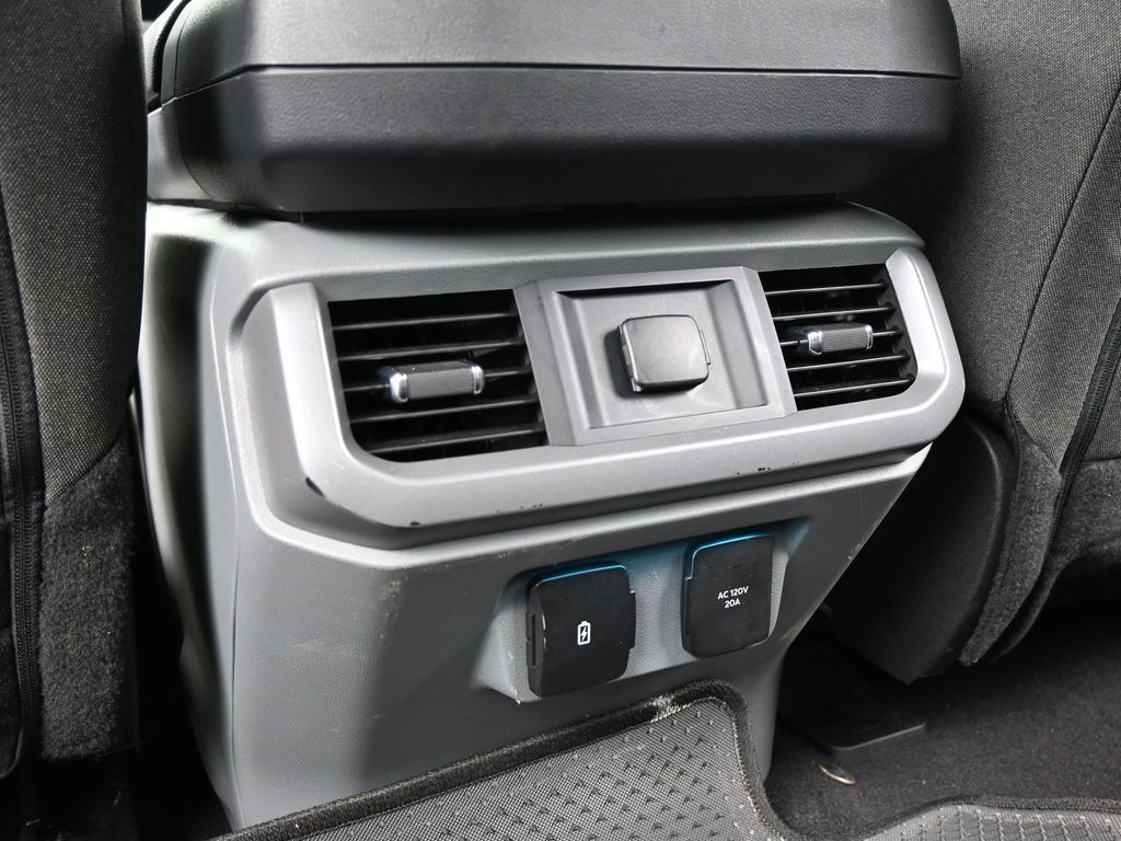 Used 2024 Red Metallic Ford XLT image 48