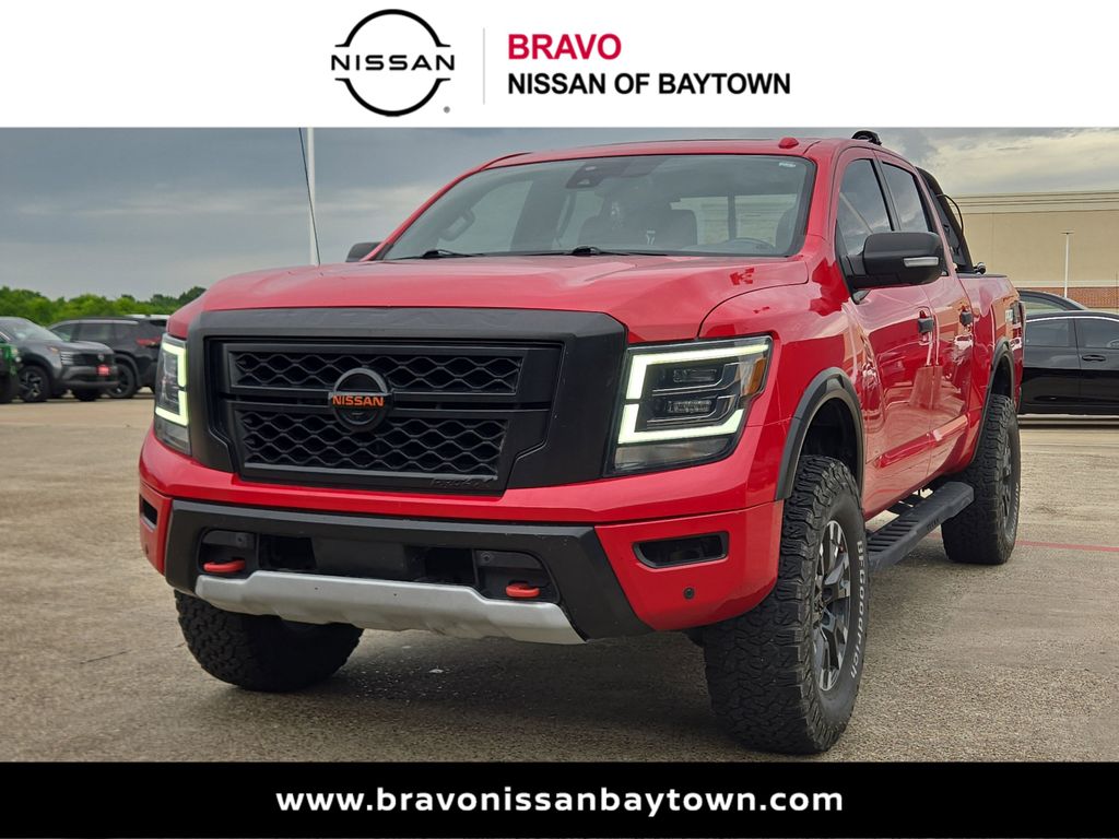 2021 Nissan Titan PRO-4X Crew Cab 4WD