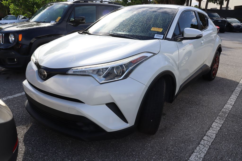 Thumbnail: 2019 Toyota C-HR - 2