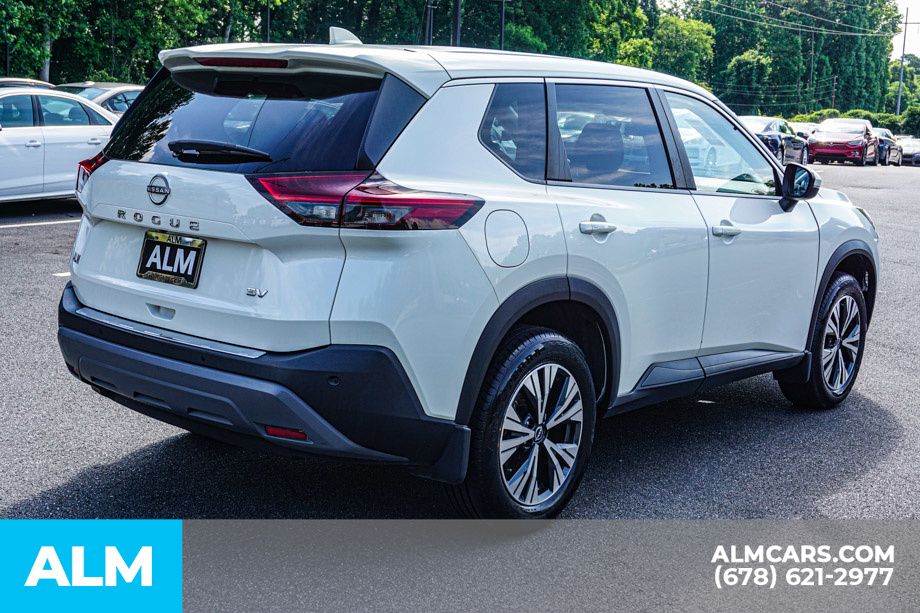 2023 Nissan Rogue SV photo 5