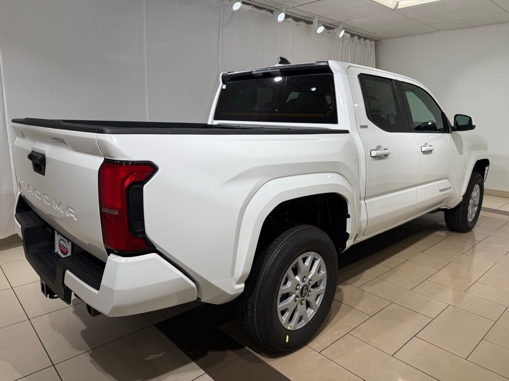 Thumbnail: 2025 Toyota Tacoma - 5