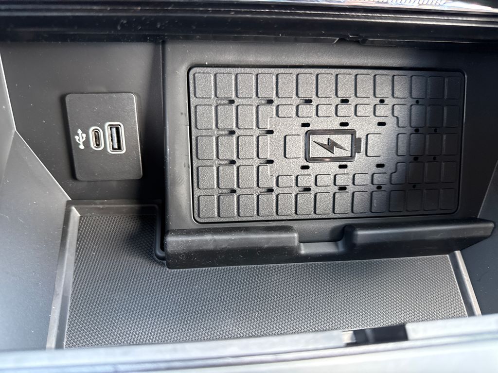 New 2026 White Ford King Ranch image 36